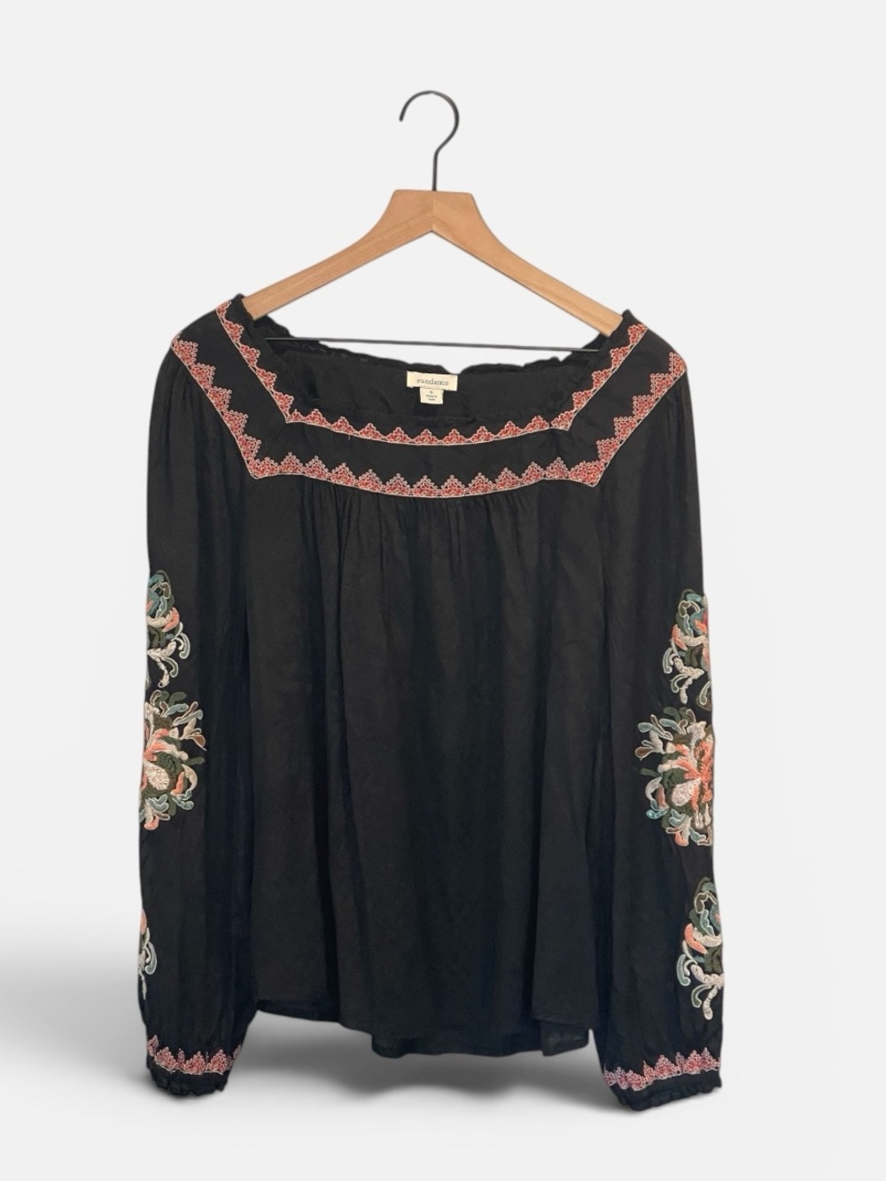 Sundance Artists Vision Black, Floral Embroidered Tunic Blouse, Long Sleeve, S - Picture 2 of 15